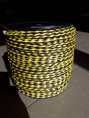 Corde polypropylène tressée multi-brins noire et jaune - 100 m